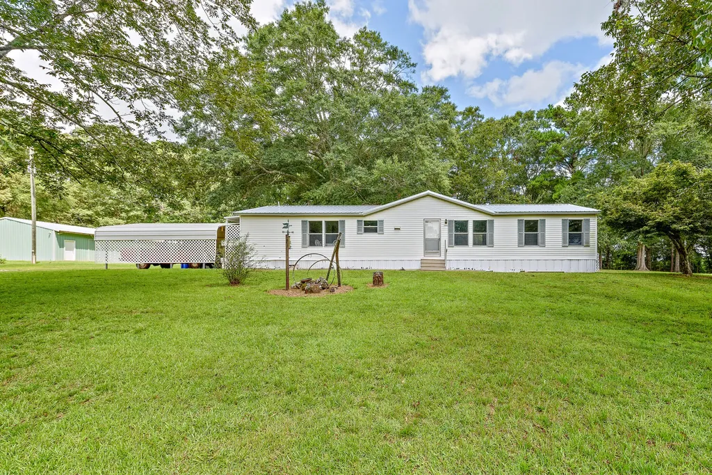 927 Highway 166 Elba AL 36323