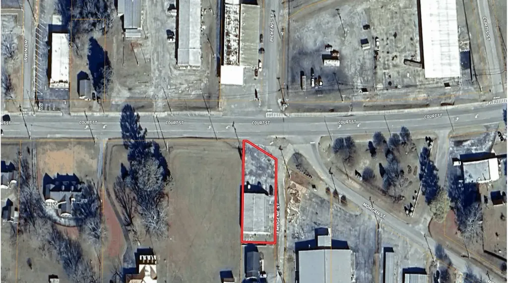 14888 Court Street Moulton AL 35650