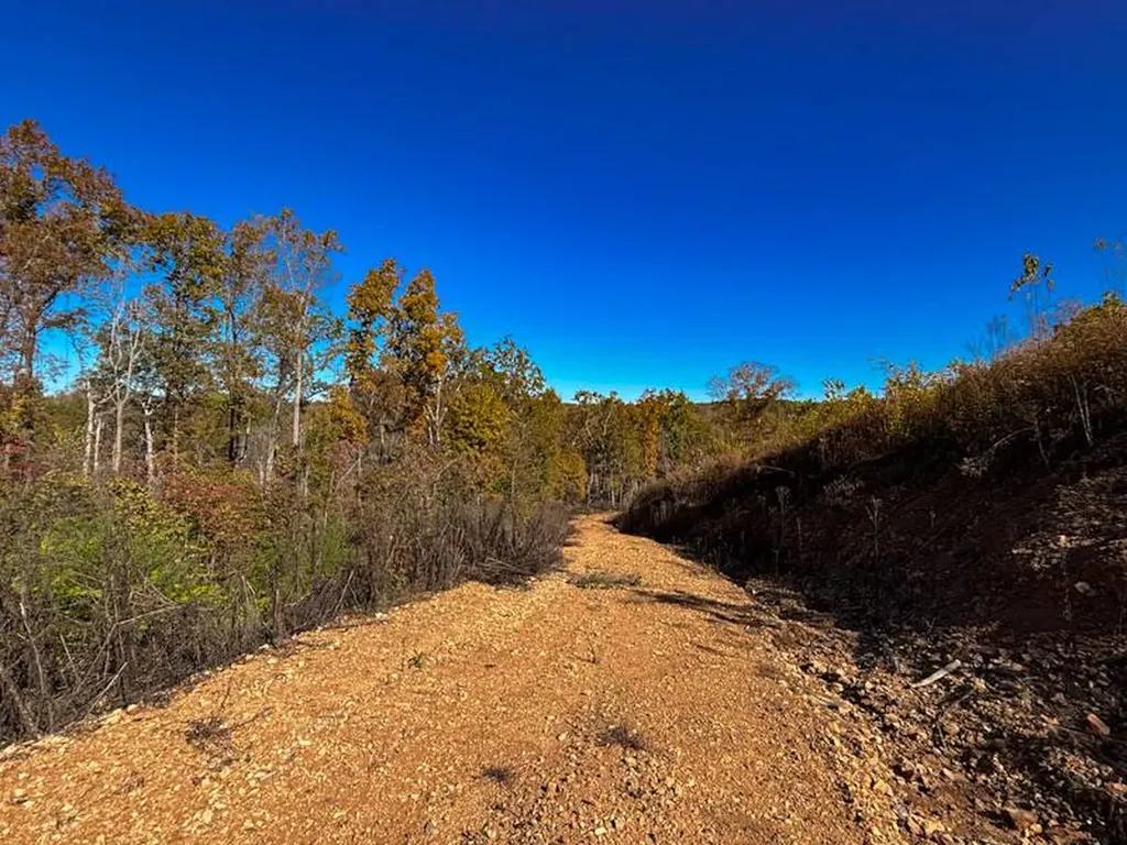 5 Lake Bend Shores Drive Florence AL 35633