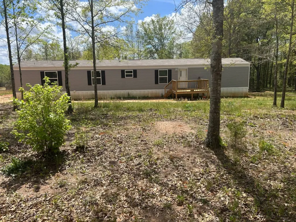 425 Adams Lane Highland Home AL 36041