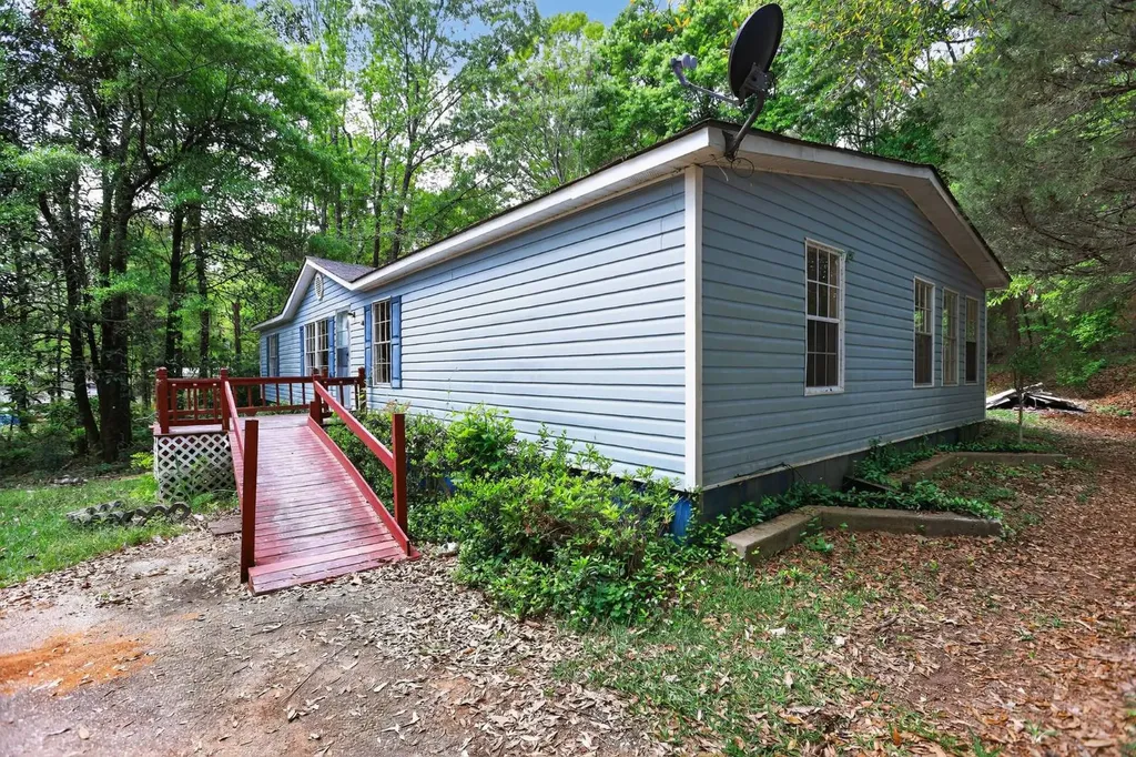 34 Halls Mill Road Grove Hill AL 36451
