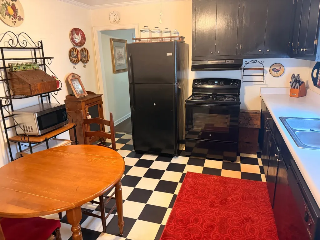 654 Bloedel Avenue Thomasville AL 36784