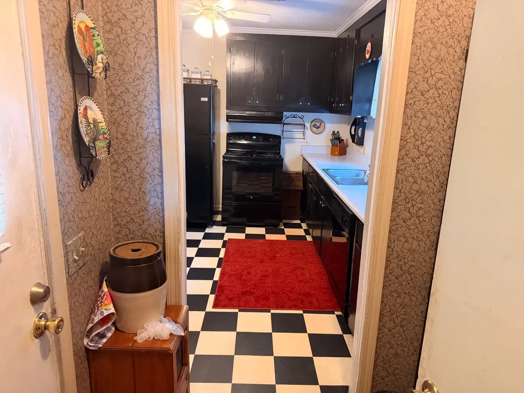 654 Bloedel Avenue Thomasville AL 36784