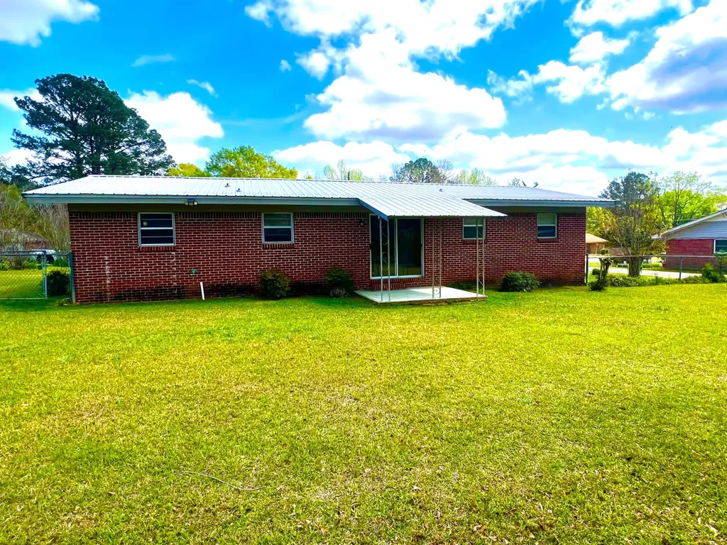 309 Edgeview Place Camden AL 36726