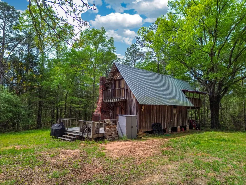 682 Shirley Lanthan Road Reform AL 35481