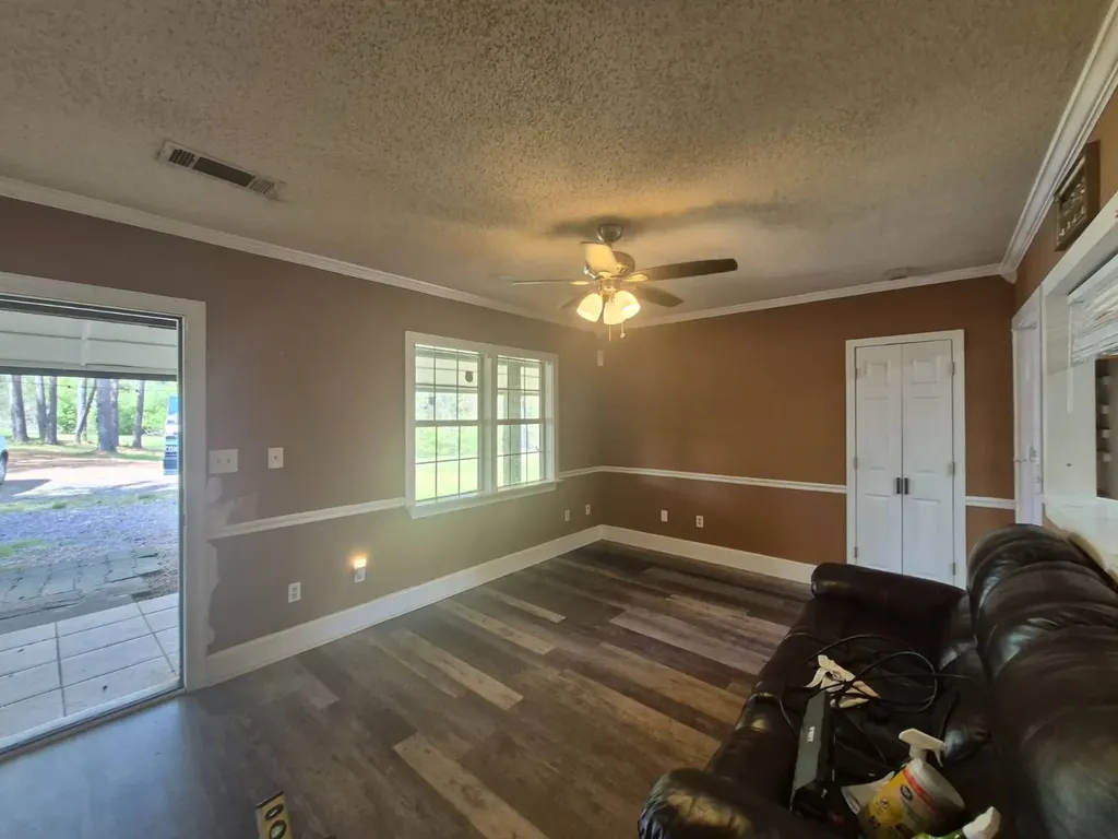 1188 Sunny Lane Wetumpka AL 36092
