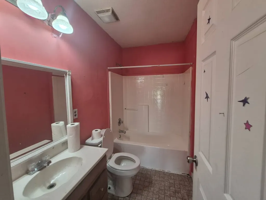 1188 Sunny Lane Wetumpka AL 36092