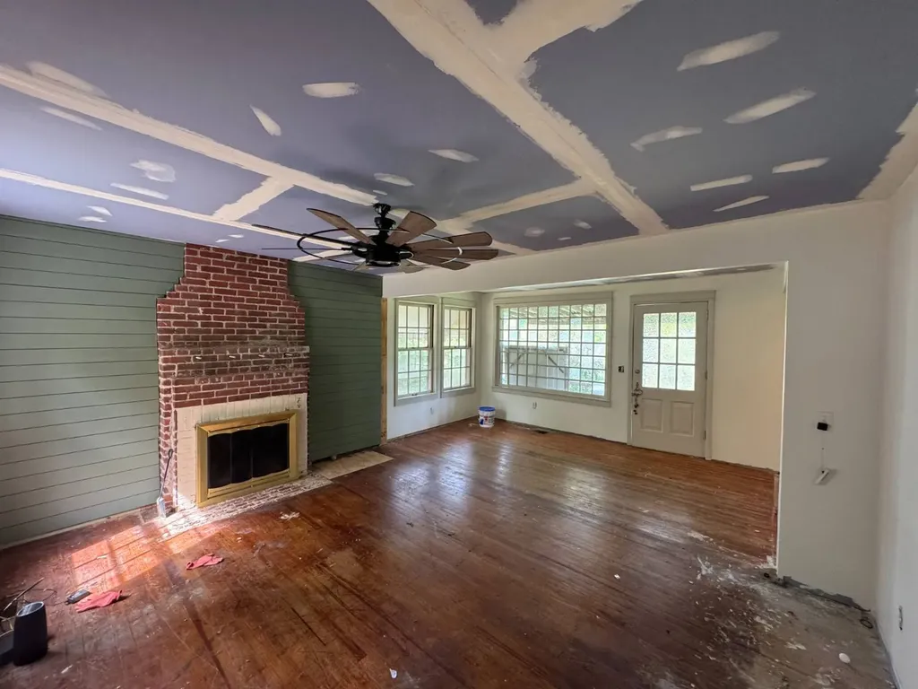5035 Pleasant Hill Road Bessemer AL 35022