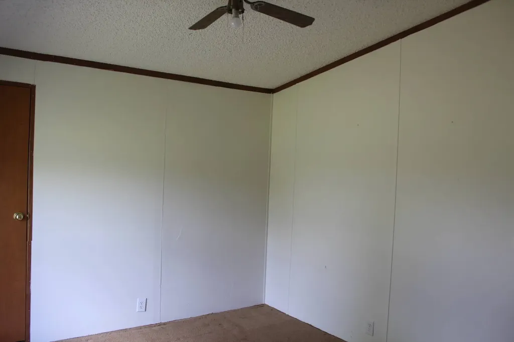 4614 Dock Road Honoraville AL 36042
