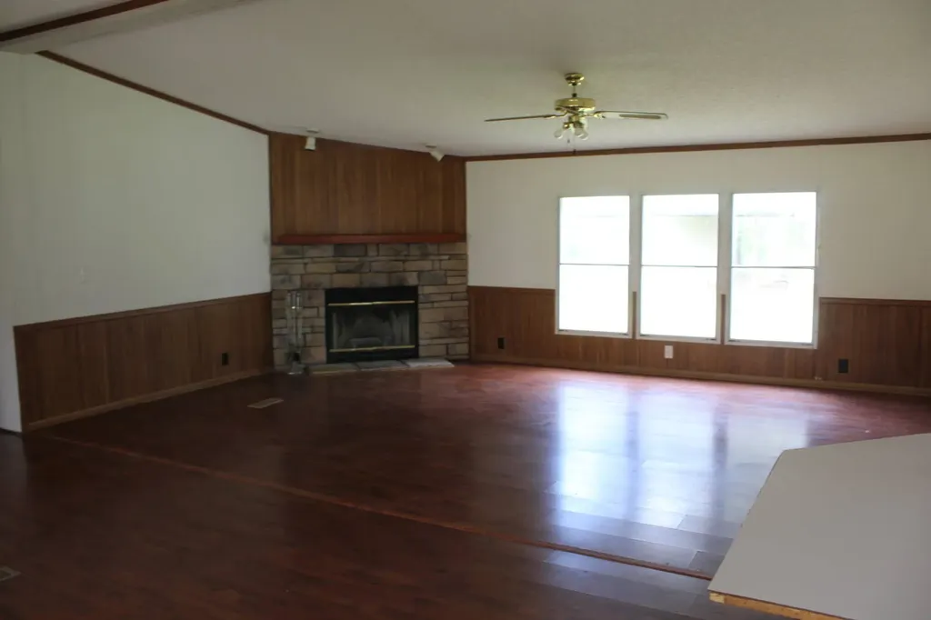 4614 Dock Road Honoraville AL 36042