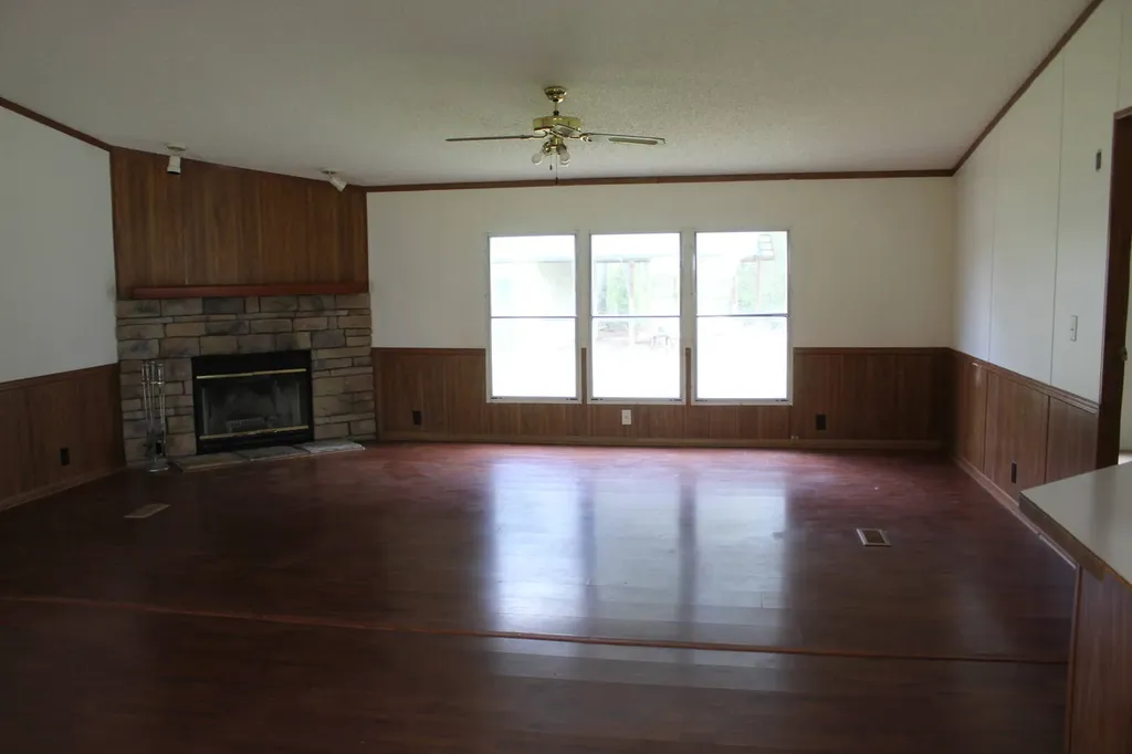 4614 Dock Road Honoraville AL 36042