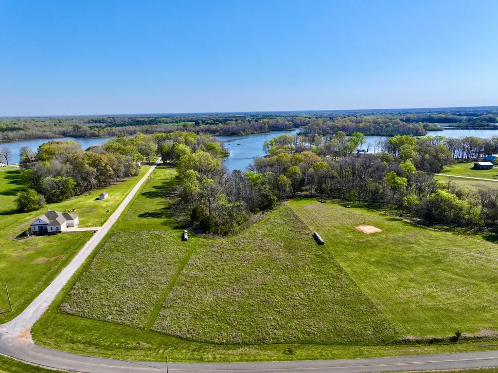 43 Cypress Drive Demopolis AL 36732