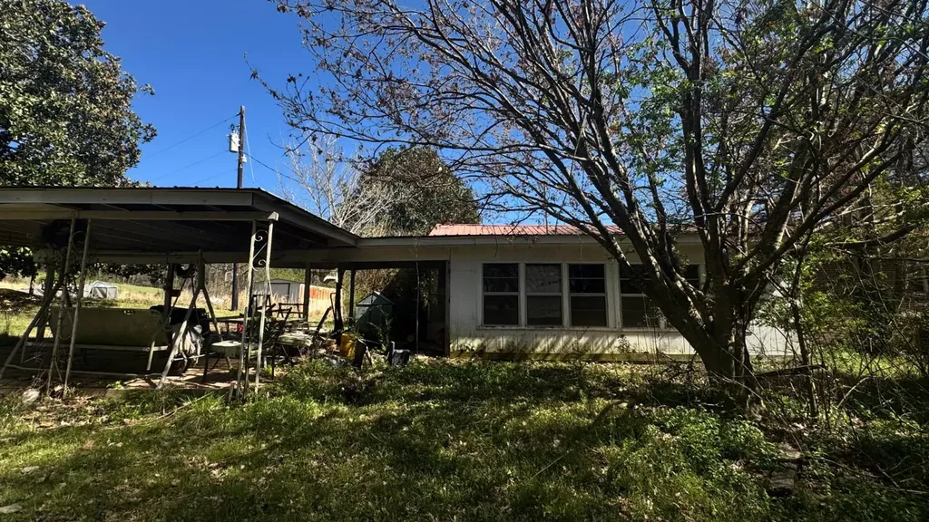 371 Silas Smith Road Bankston AL 35542