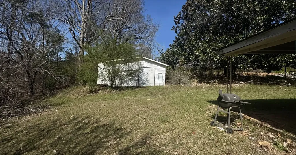371 Silas Smith Road Bankston AL 35542