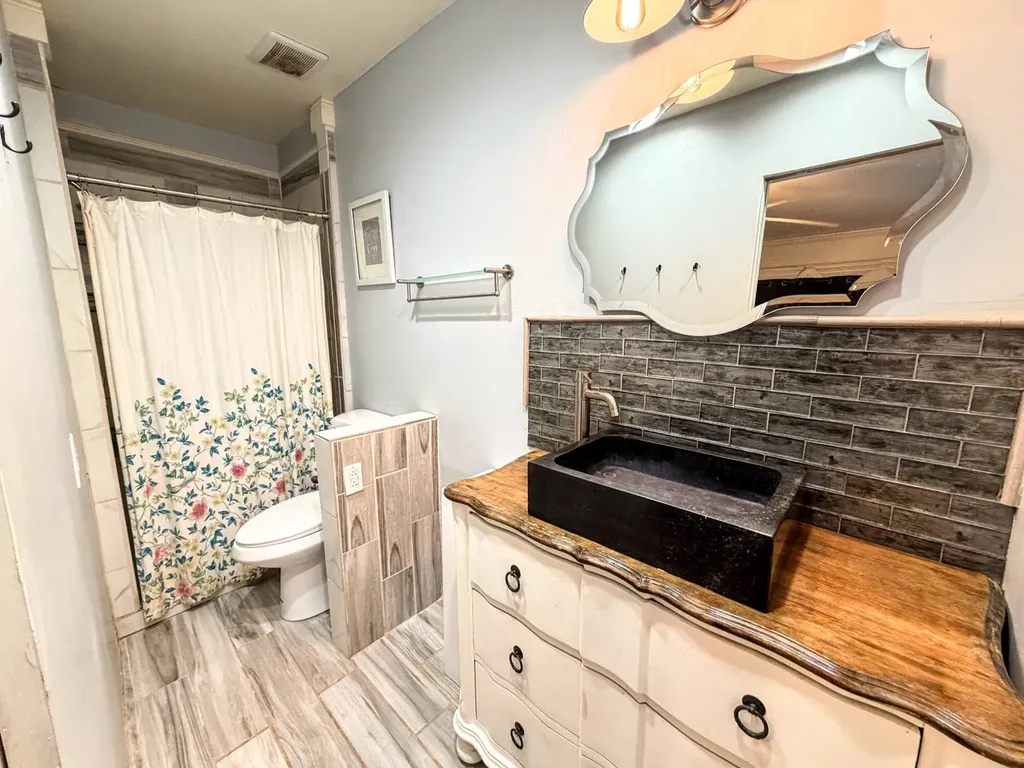 220 3rd SE Avenue Hamilton AL 35570