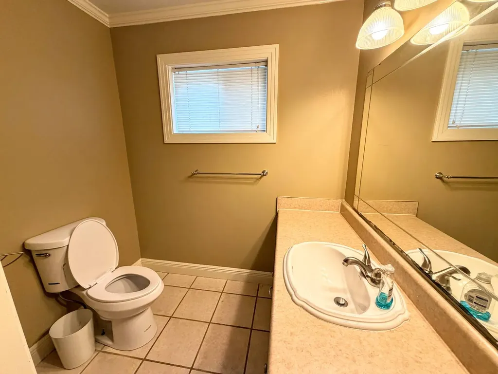 220 3rd SE Avenue Hamilton AL 35570