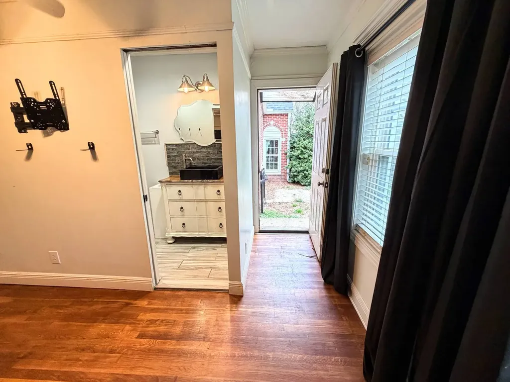 220 3rd SE Avenue Hamilton AL 35570