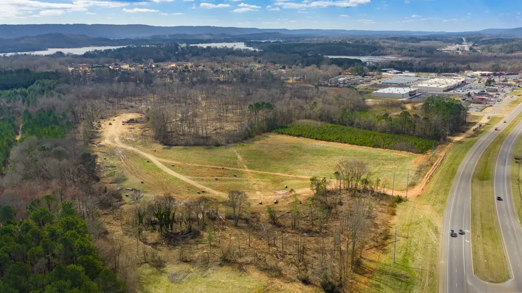 0 John T Reid Parkway Scottsboro AL 35769