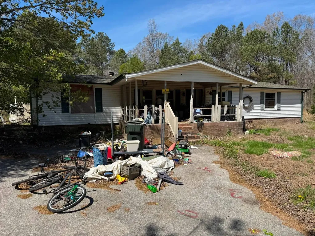 122 Country Crest Drive Hazel Green AL 35750
