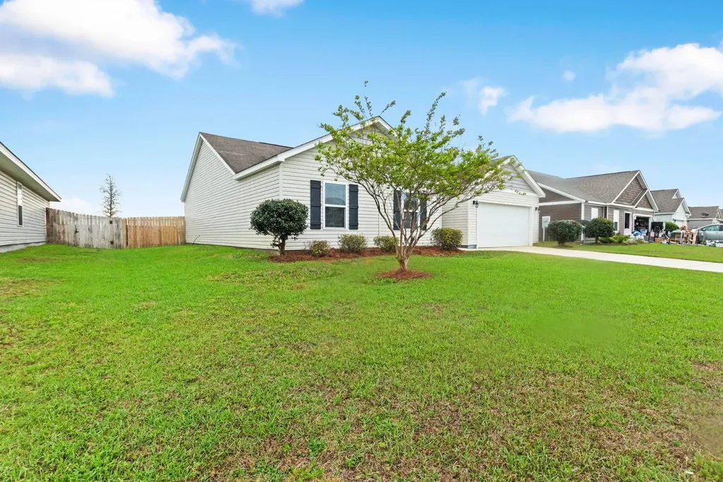 6974 Crimson Ridge Street Gulf Shores AL 36542