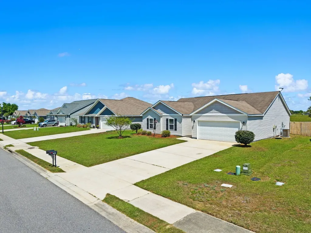 6974 Crimson Ridge Street Gulf Shores AL 36542