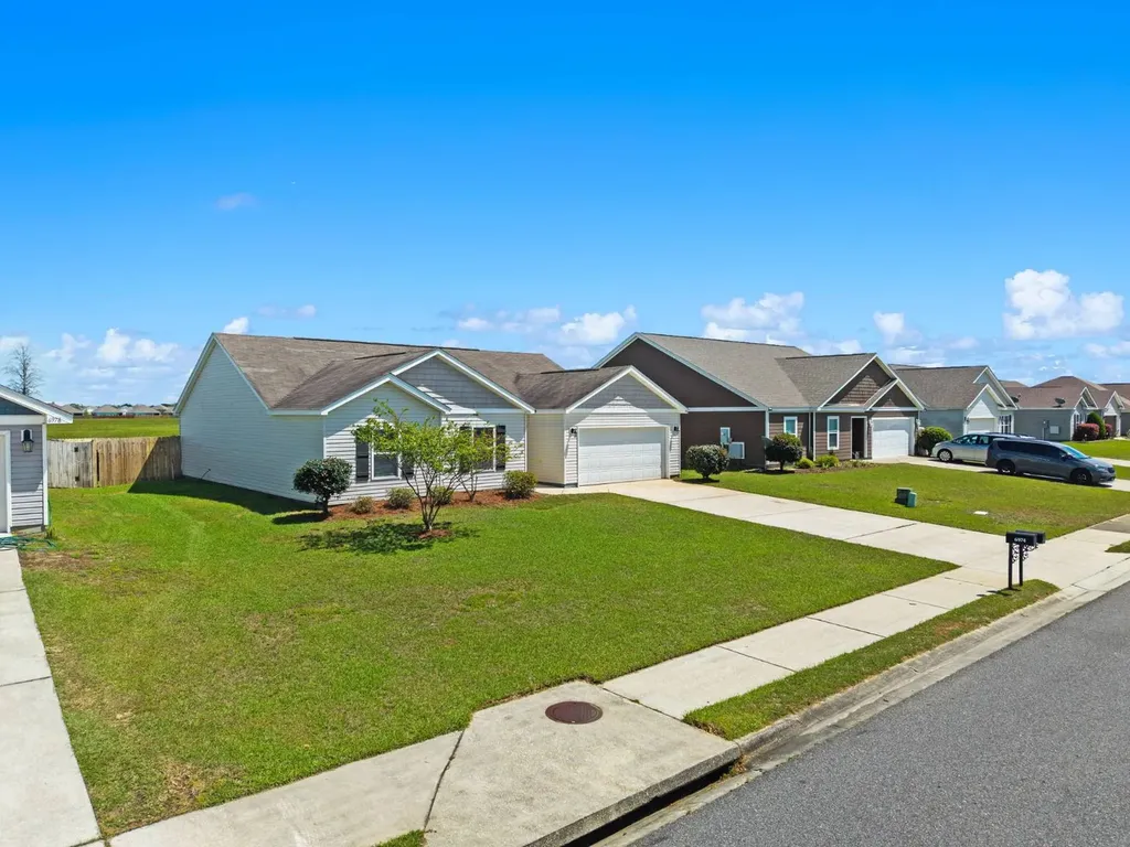 6974 Crimson Ridge Street Gulf Shores AL 36542
