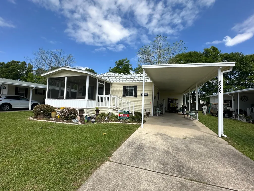 8898 Edgewater Street Foley AL 36535