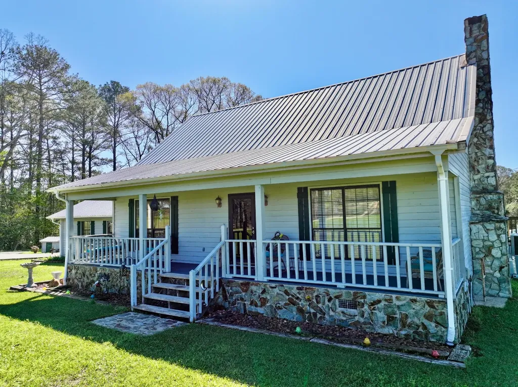 9538 Nathan Jordan Road Millry AL 36558