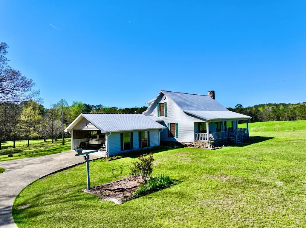9538 Nathan Jordan Road Millry AL 36558