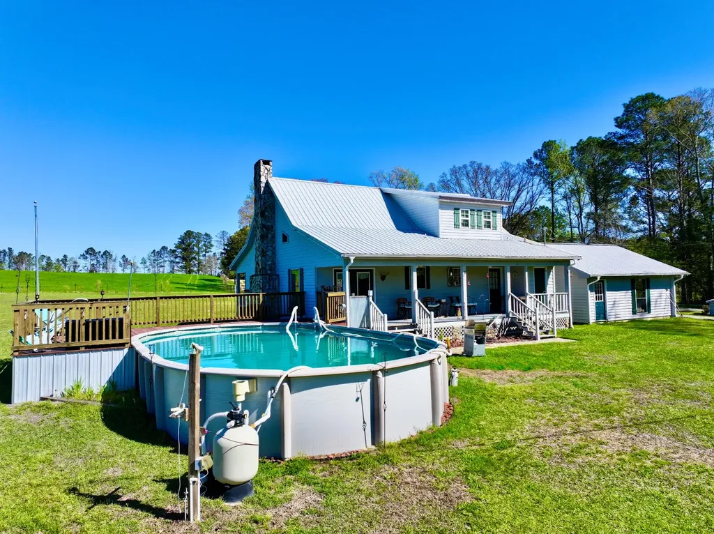 9538 Nathan Jordan Road Millry AL 36558