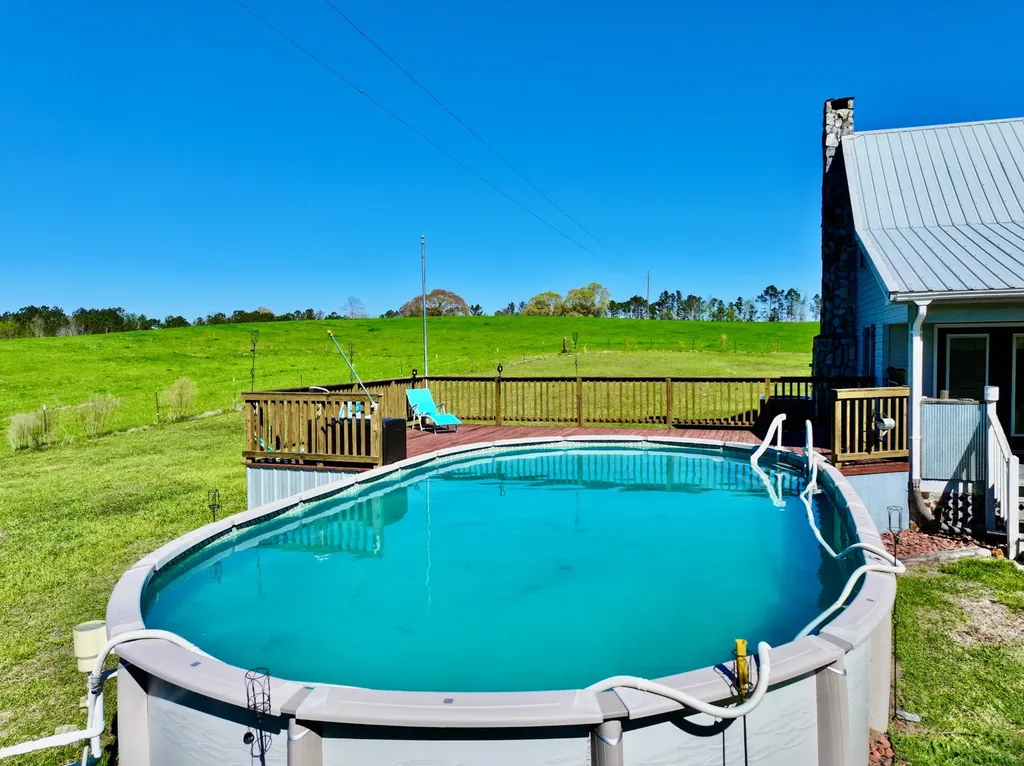 9538 Nathan Jordan Road Millry AL 36558