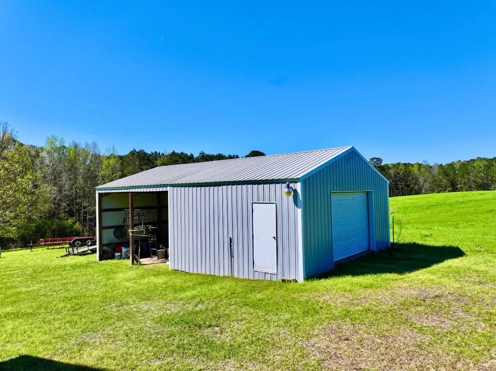 9538 Nathan Jordan Road Millry AL 36558