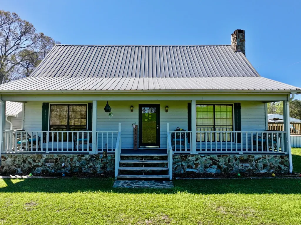 9538 Nathan Jordan Road Millry AL 36558