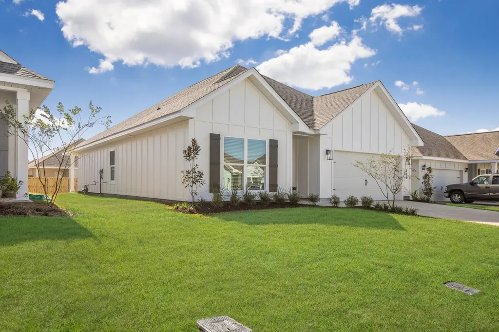 383 Haise Lane Gulf Shores AL 36542