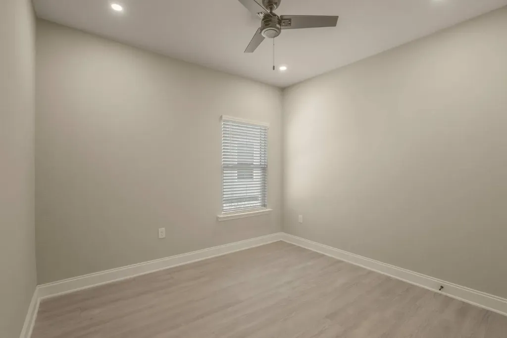 383 Haise Lane Gulf Shores AL 36542