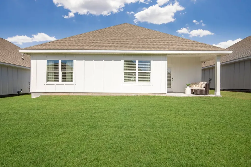 383 Haise Lane Gulf Shores AL 36542