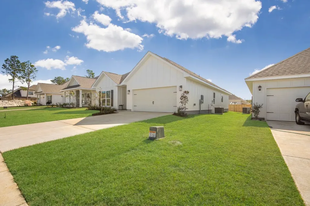 383 Haise Lane Gulf Shores AL 36542