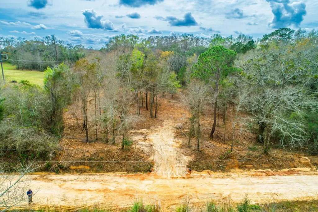 27180 Deer Run Road Opp AL 36467