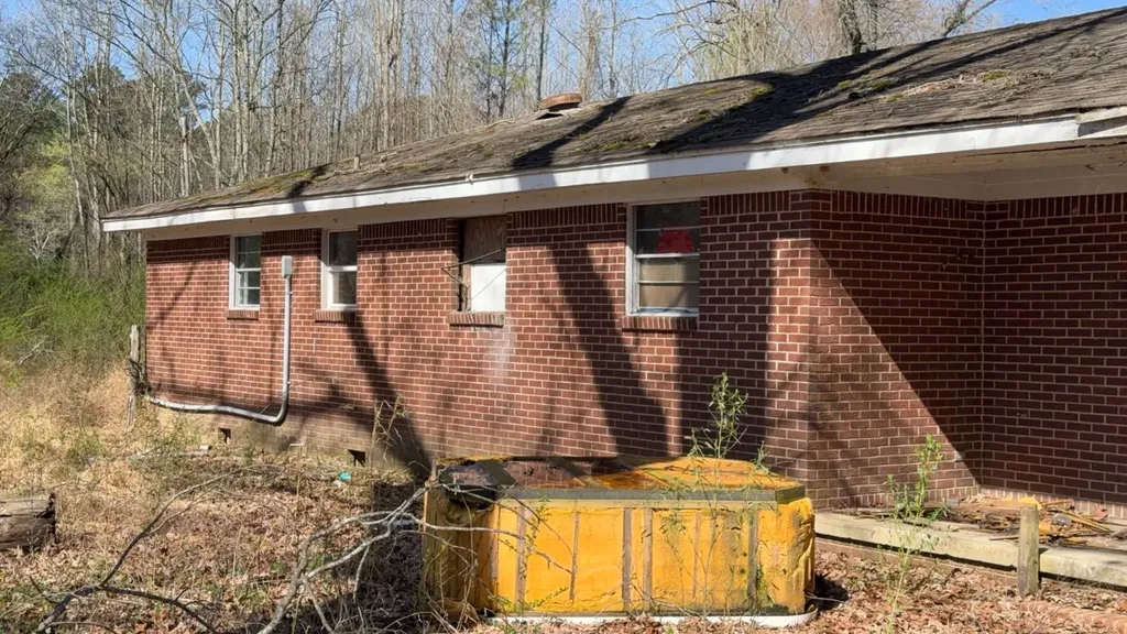 1130 Margerum Road Cherokee AL 35616