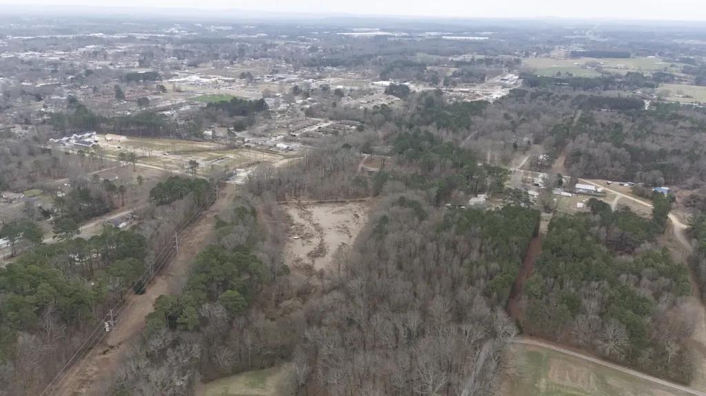 1707 Warnke Road NW Cullman AL 35055