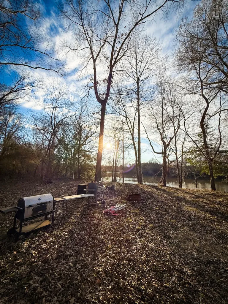 0 Riverview Beach Road Moundville AL 35474