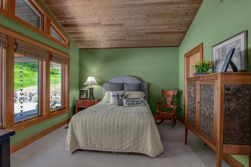 353 Autumn Ridge Drive Pikeville AL 41501
