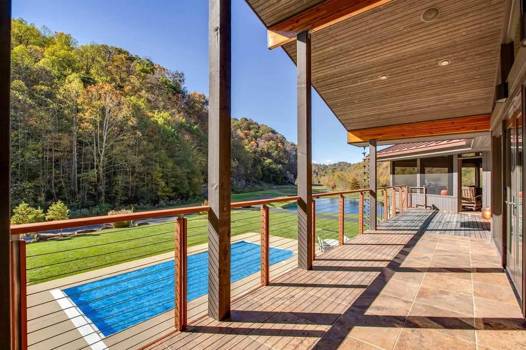 353 Autumn Ridge Drive Pikeville AL 41501
