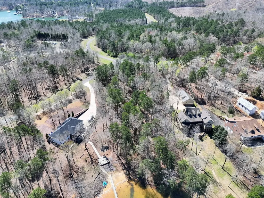 01 Port Tack Double Springs AL 35553
