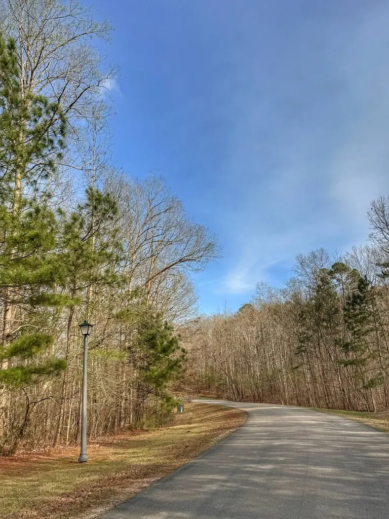 01 Port Tack Double Springs AL 35553