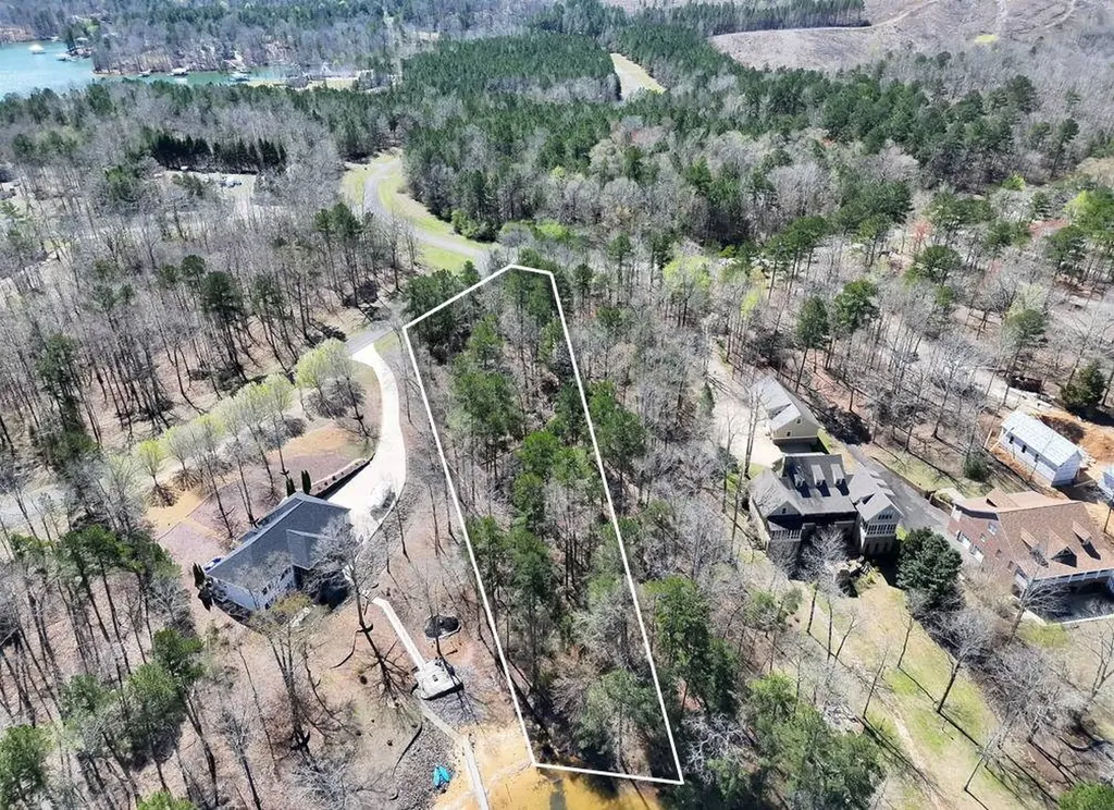 01 Port Tack Double Springs AL 35553