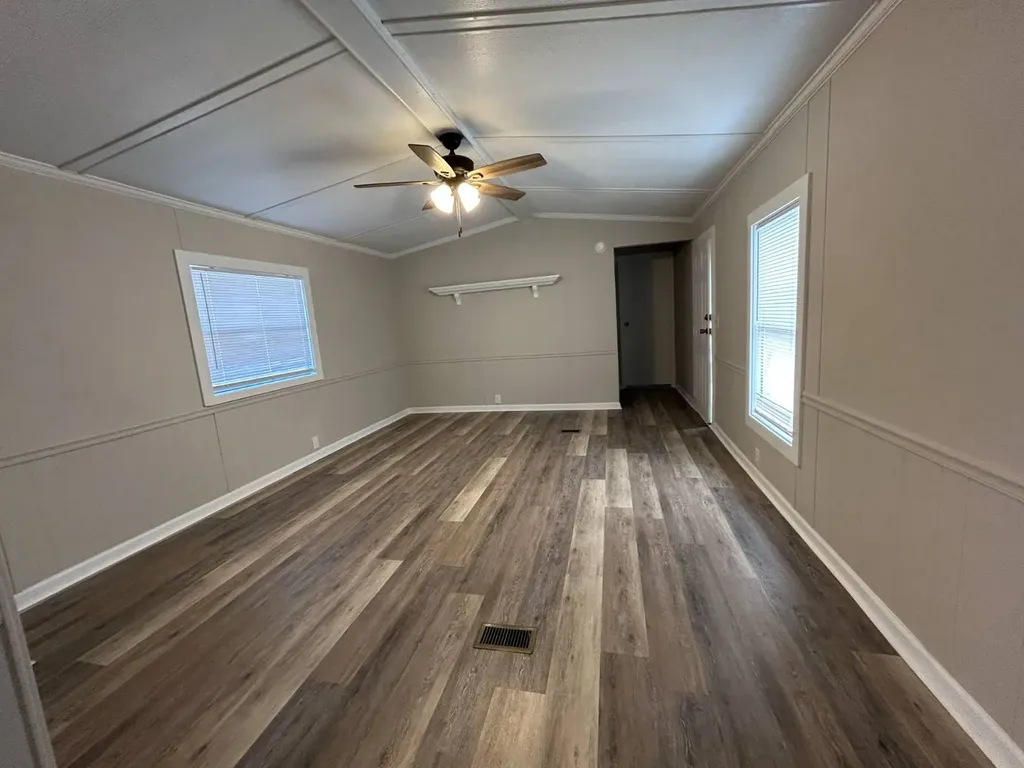 97 White Oak Village Rainbow City AL 35906