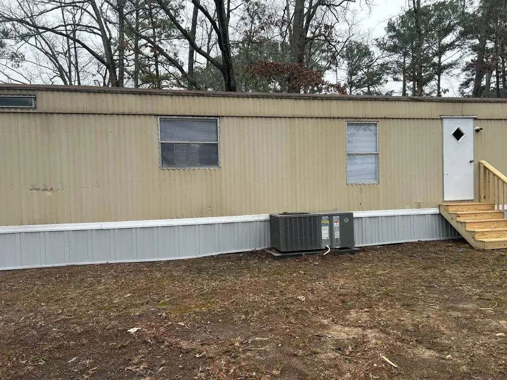 97 White Oak Village Rainbow City AL 35906