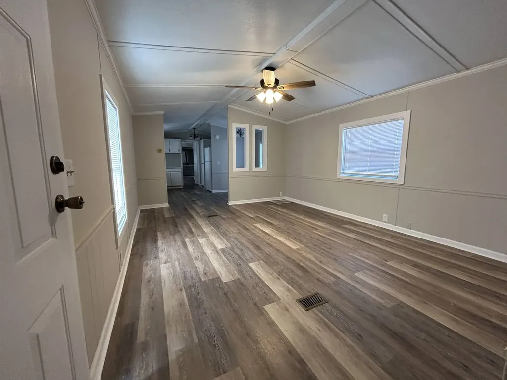 97 White Oak Village Rainbow City AL 35906
