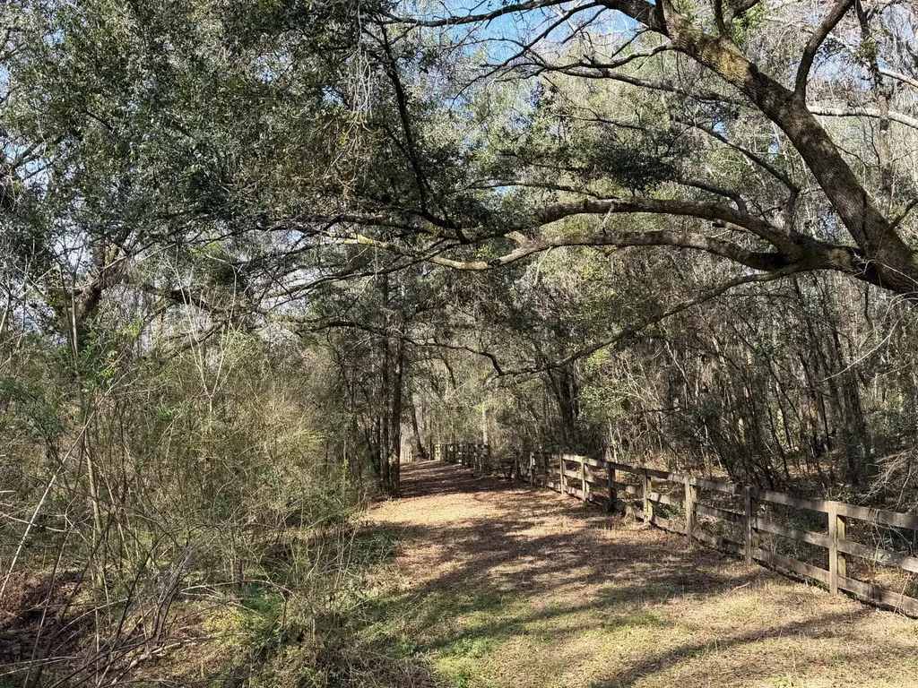 0 River Road North Daphne AL 36526